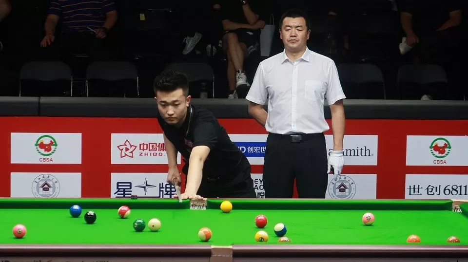 我们期待更 我们期待更