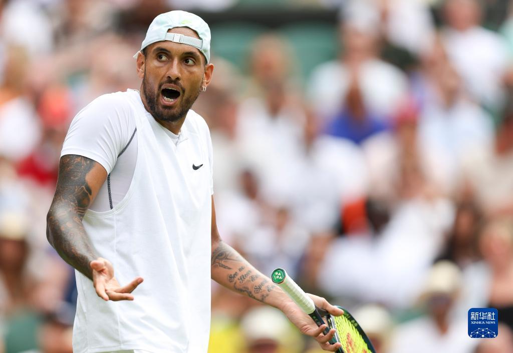 特征更会把 特征更会把